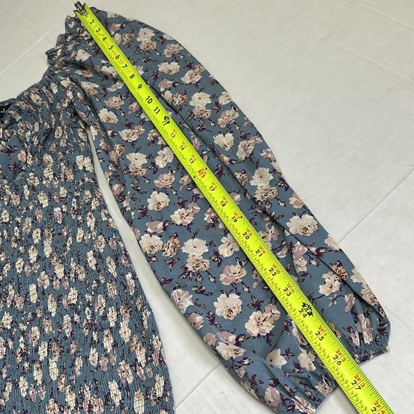 Lulus See Me Bloom Blue Floral Womens Size Small Cut Out Smocked Mini Dress - Picture 11 of 15